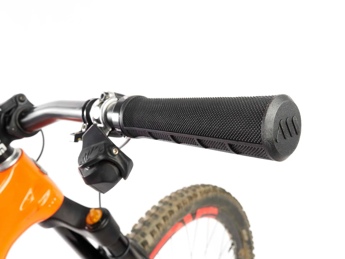 AMS BERM GRIPS